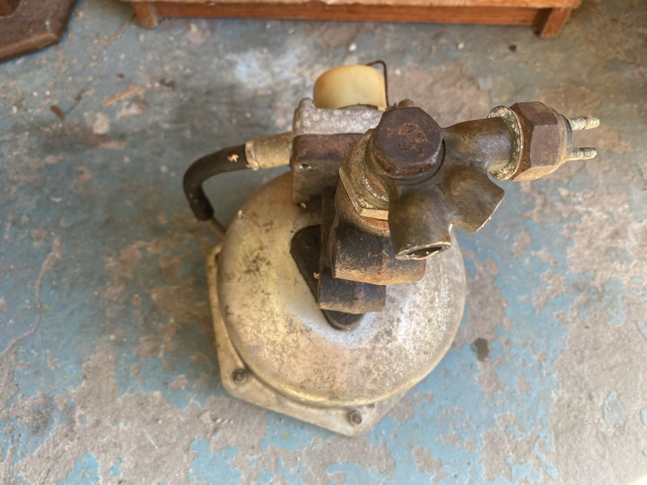 Карбюратор к126 и вакуумник