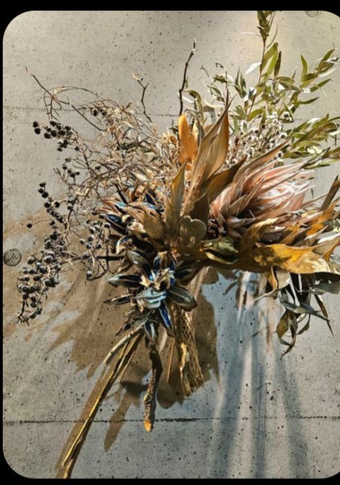 Kompozycja  2 wersje z naturalnych suszonych kwiatów