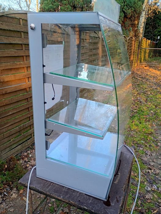 Witryna szklana Pavlo Jowix Triometr. Rok pr2018.