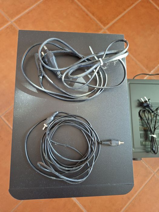 Amplificador AV VSX-330-K + Subwoofer Pionner