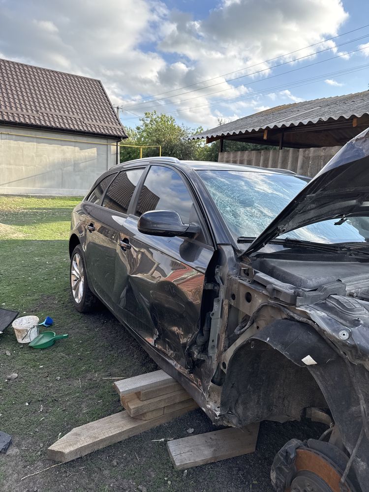 Ауди А4 B8 2011р 2.0 tdi