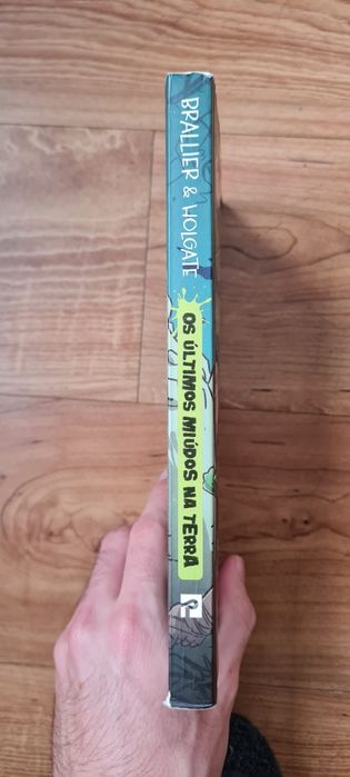 Os últimos miudos na terra 1°livro