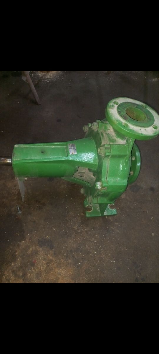 Bomva de água para acupular