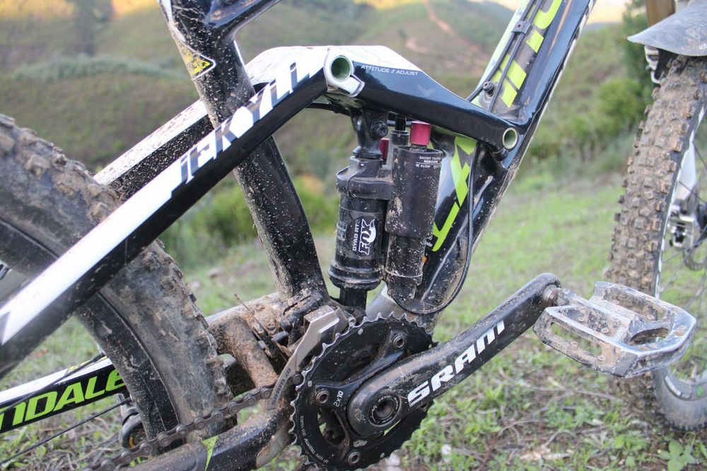 Bicicleta enduro/downhill