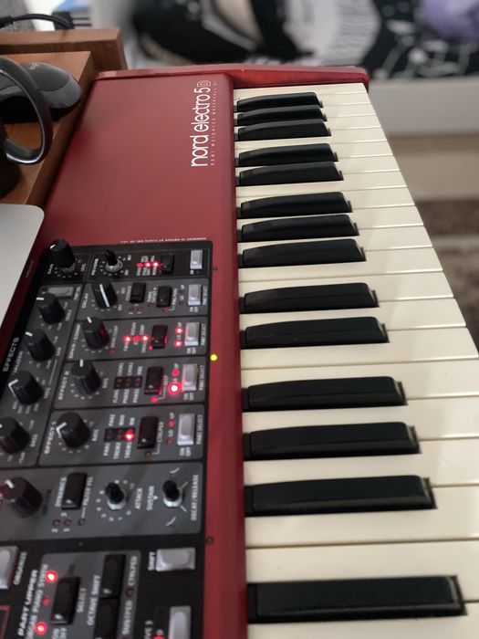 NOrd electro  5 D