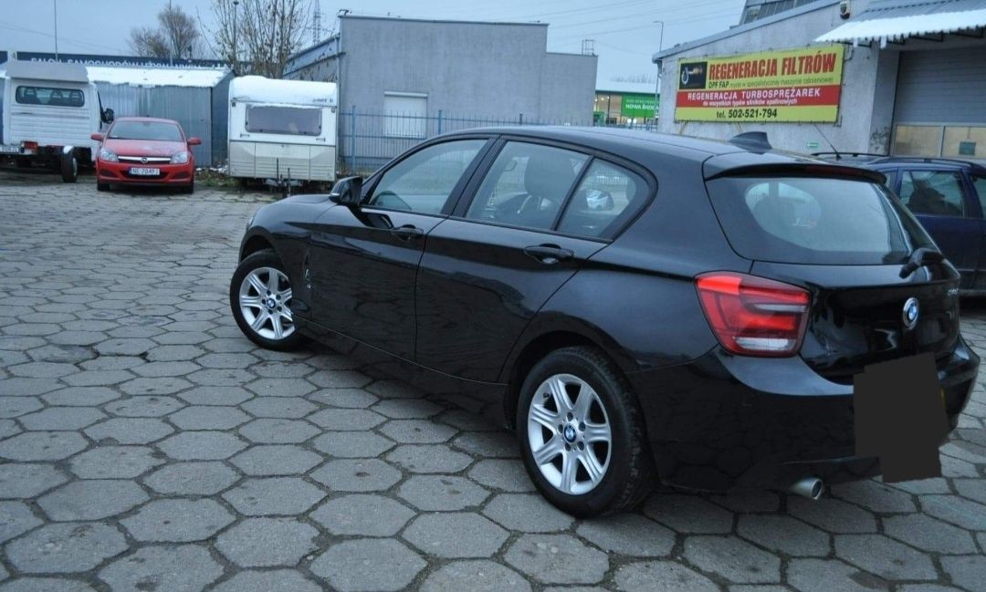 Czarna BMW seria 1 diesel 1.6 2014r f20 zarejestrowana w pl