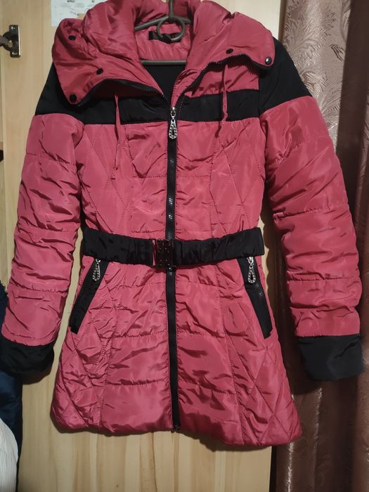 Куртка тепла на дівчинку 154-160 см зростом