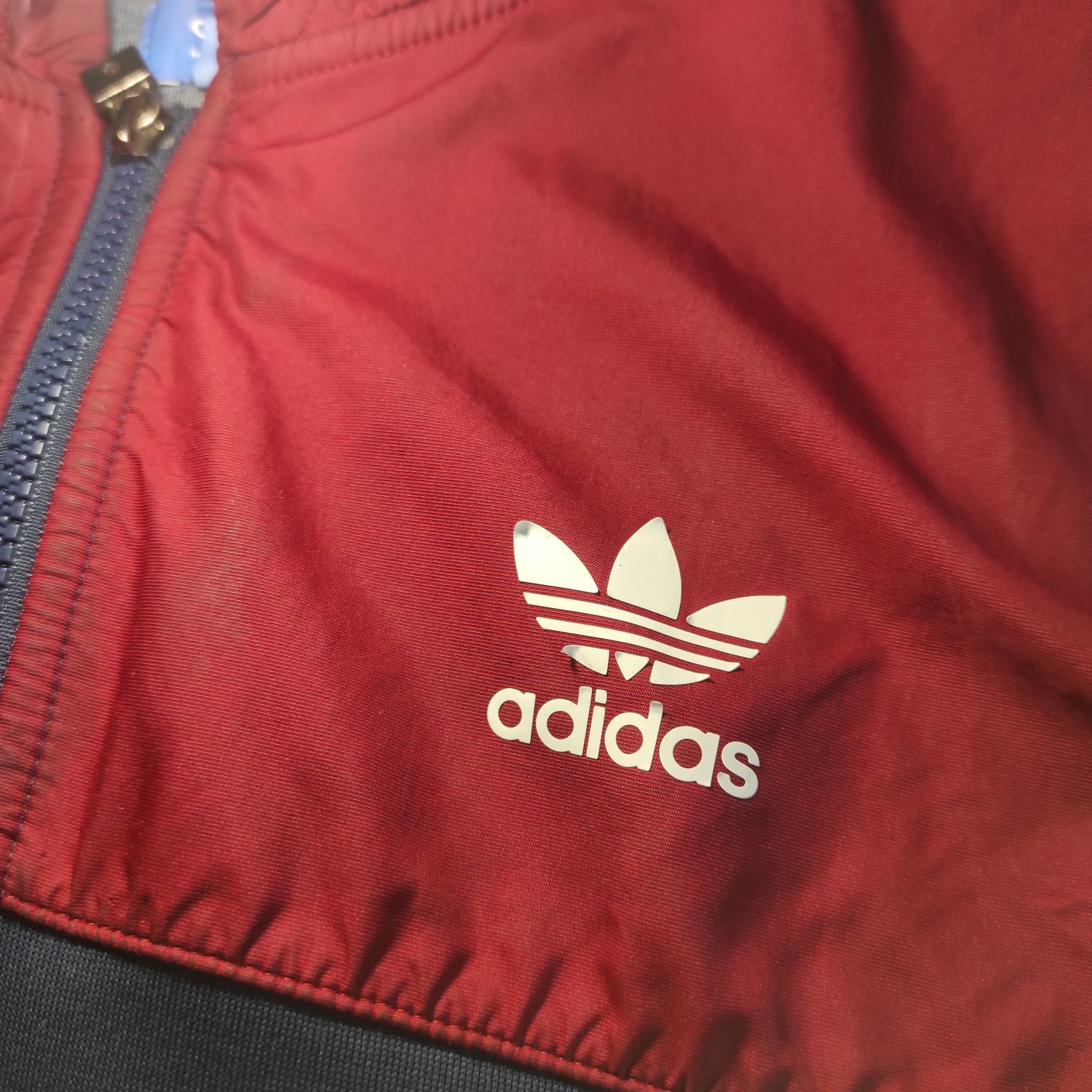 Кофта adidas красно синяя