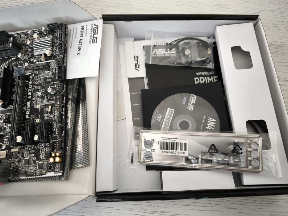 Материнська плата Asus prime a320m-k