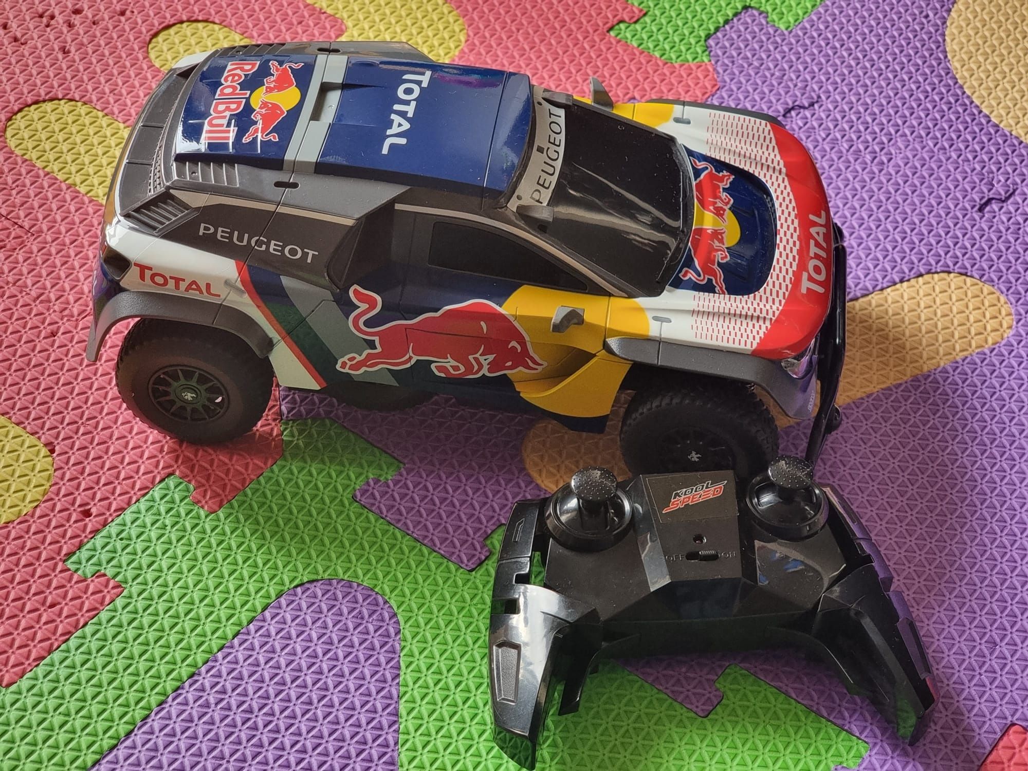 Carro redbull speed com comando