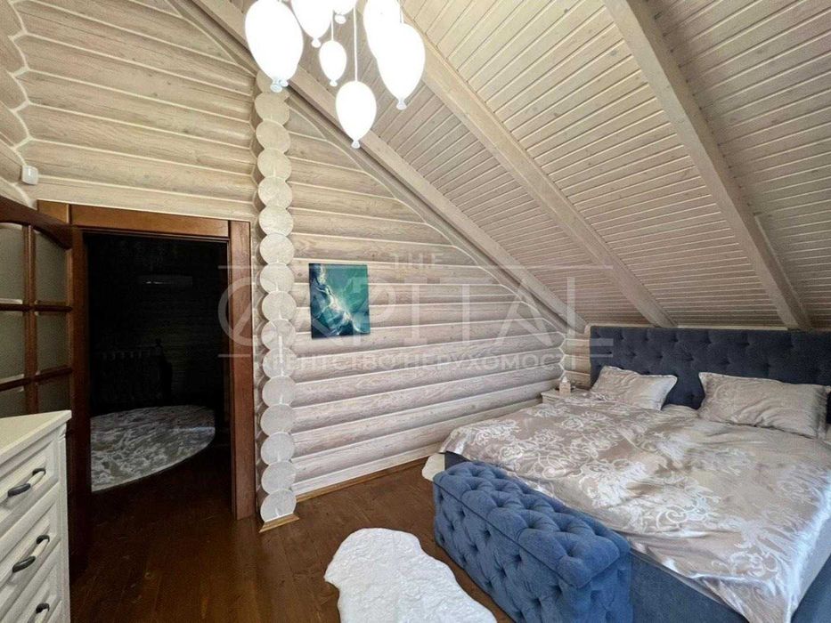 Продаж / Будинок / 320 м2 / Гнідин / вул. Центральна