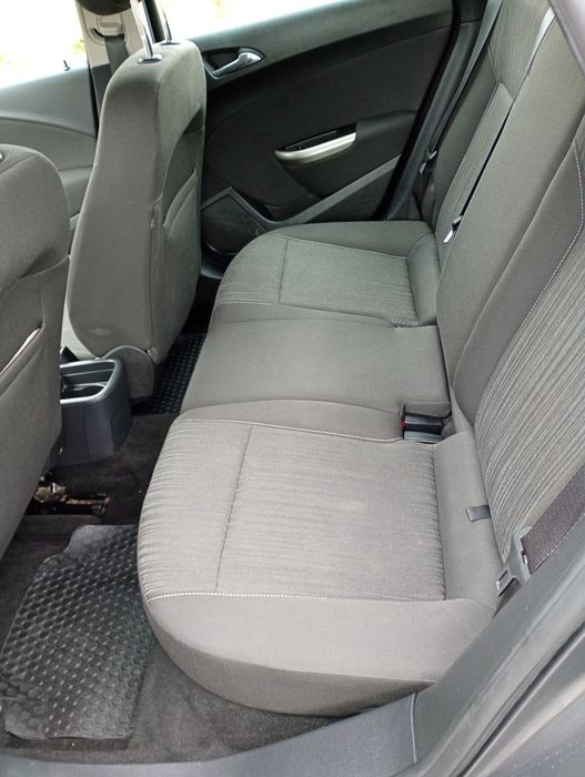 Opel Astra J kombi 1.7diesel 2012rok z Niemiec