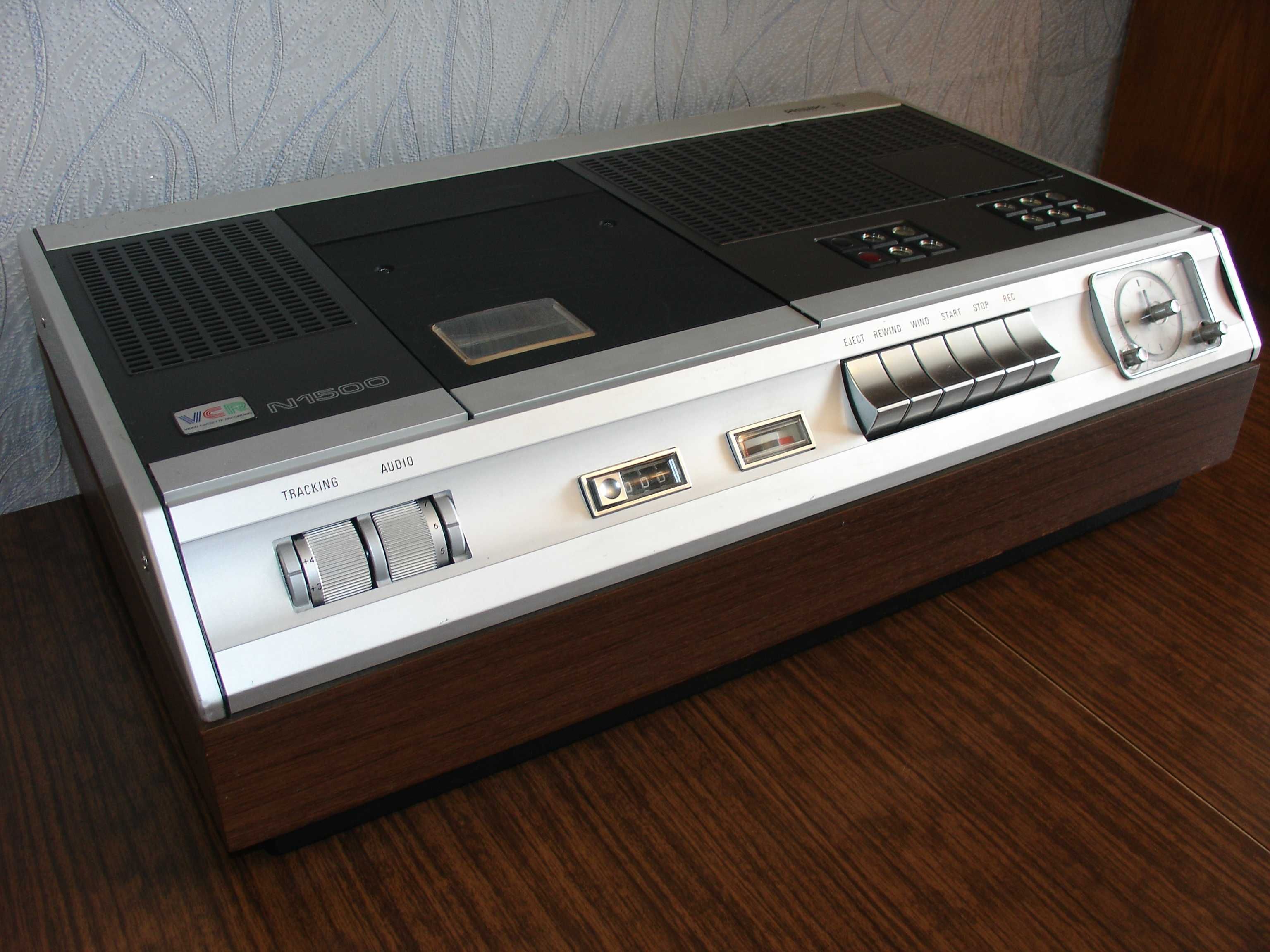 Видеомагнитофон PHILIPS N1500 VCR /Austria/1971г.Video cassette VC-45