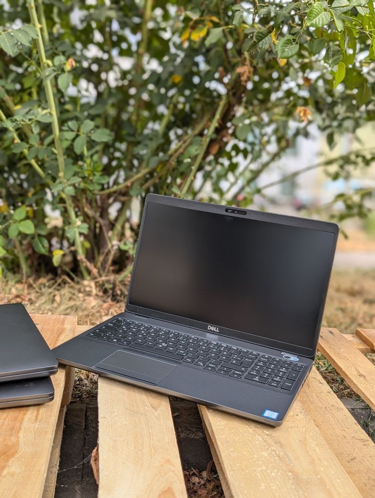 Ноутбук Dell Latitude 5500/i5-8265U/16/512M2/FHD/IPS/100шт/ОПТ.РОЗДРІБ