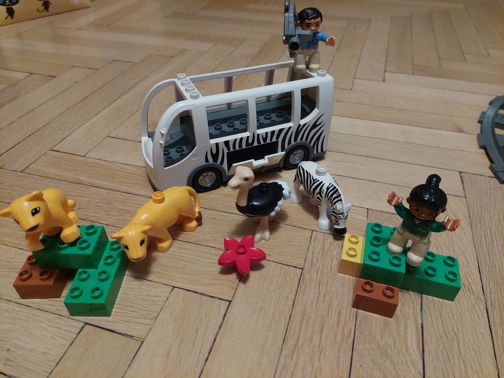 Lego duplo Safari Zoo autobus  10502