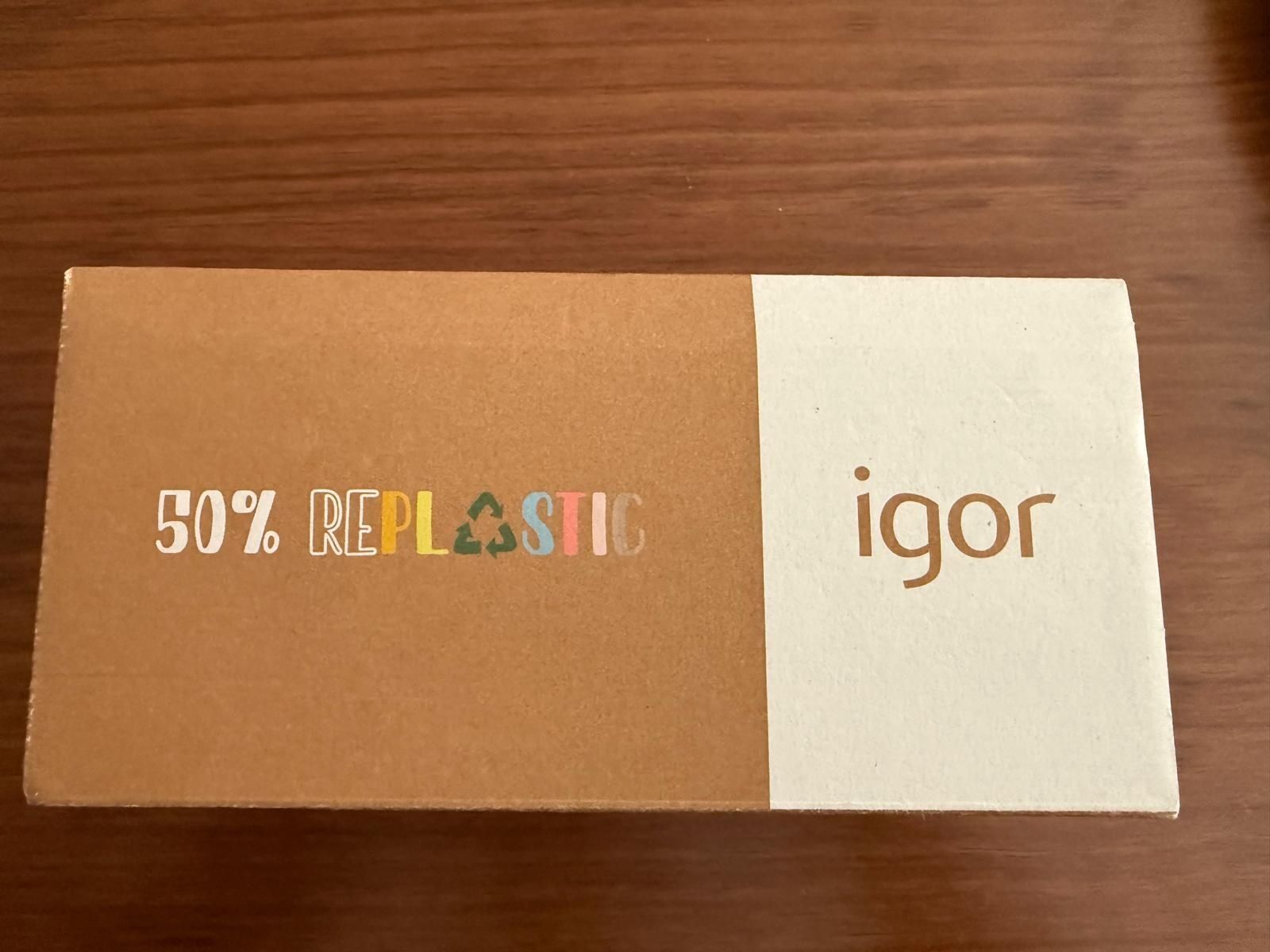 Vendo sandálias novas Marca Igor