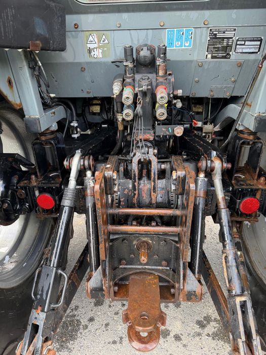 Ciągnik rolniczy Massey Ferguson 4255