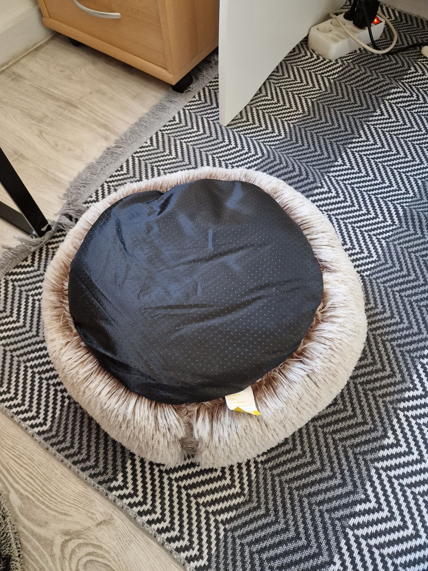 Cama com pelo para animal