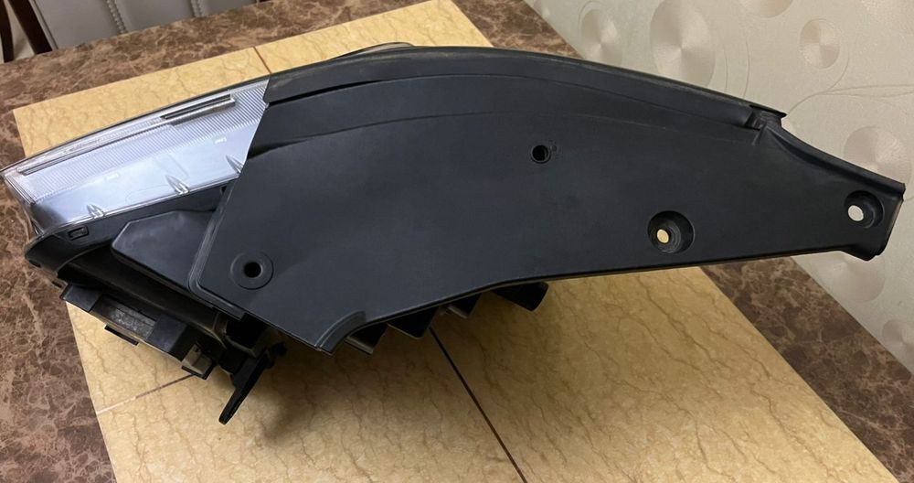 Фара Hyundai Santa Fe права 2021 2022 2023 оригінал USA