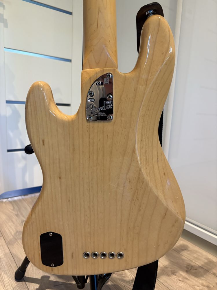 Fender American Deluxe Jazz Bass V