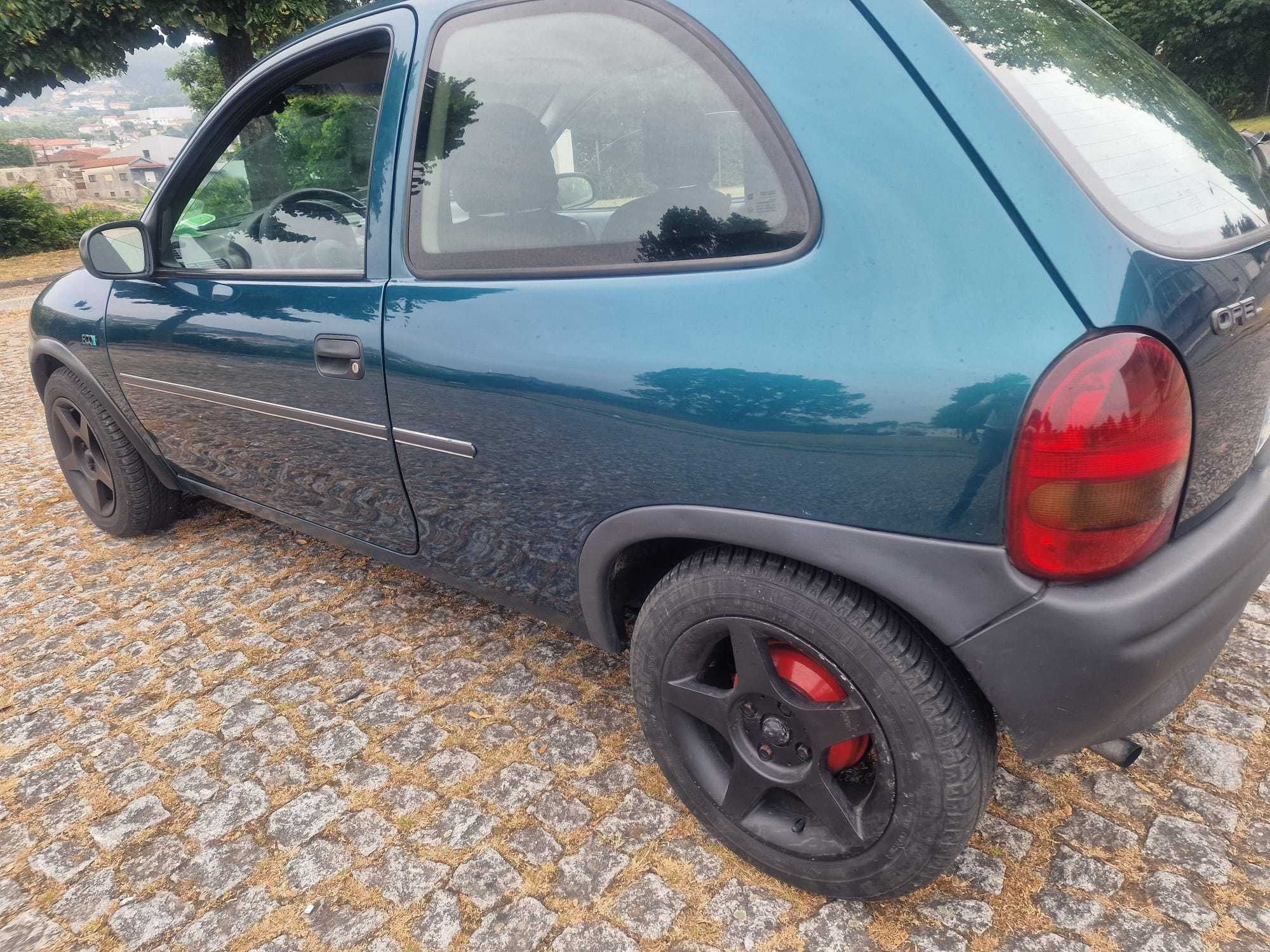 Opel Corsa B 1.5TD Gasóleo (3P, 5 lugares)