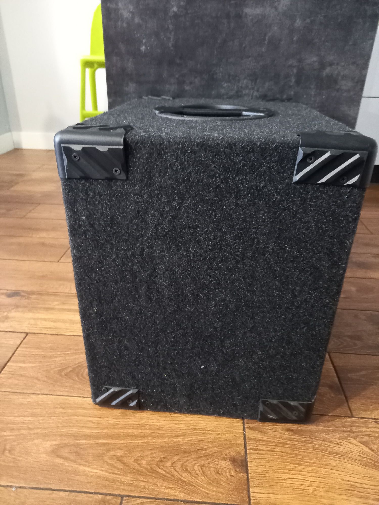 Subwoofer skrzynia basowa estradowa