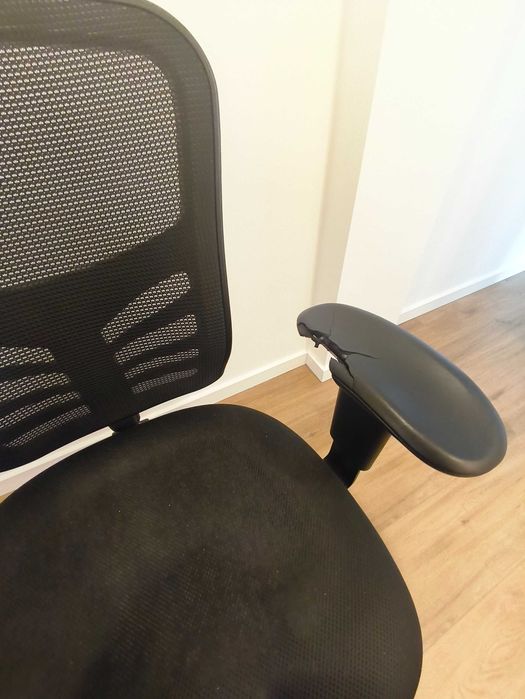 Cadeira ergonomica escritorio / secretaria
