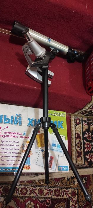 Монополия, юный химик ,другие игры