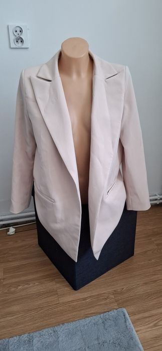 Marynarka damska elegancka, jasny beż / pudrowy róż – rozmiar S/M