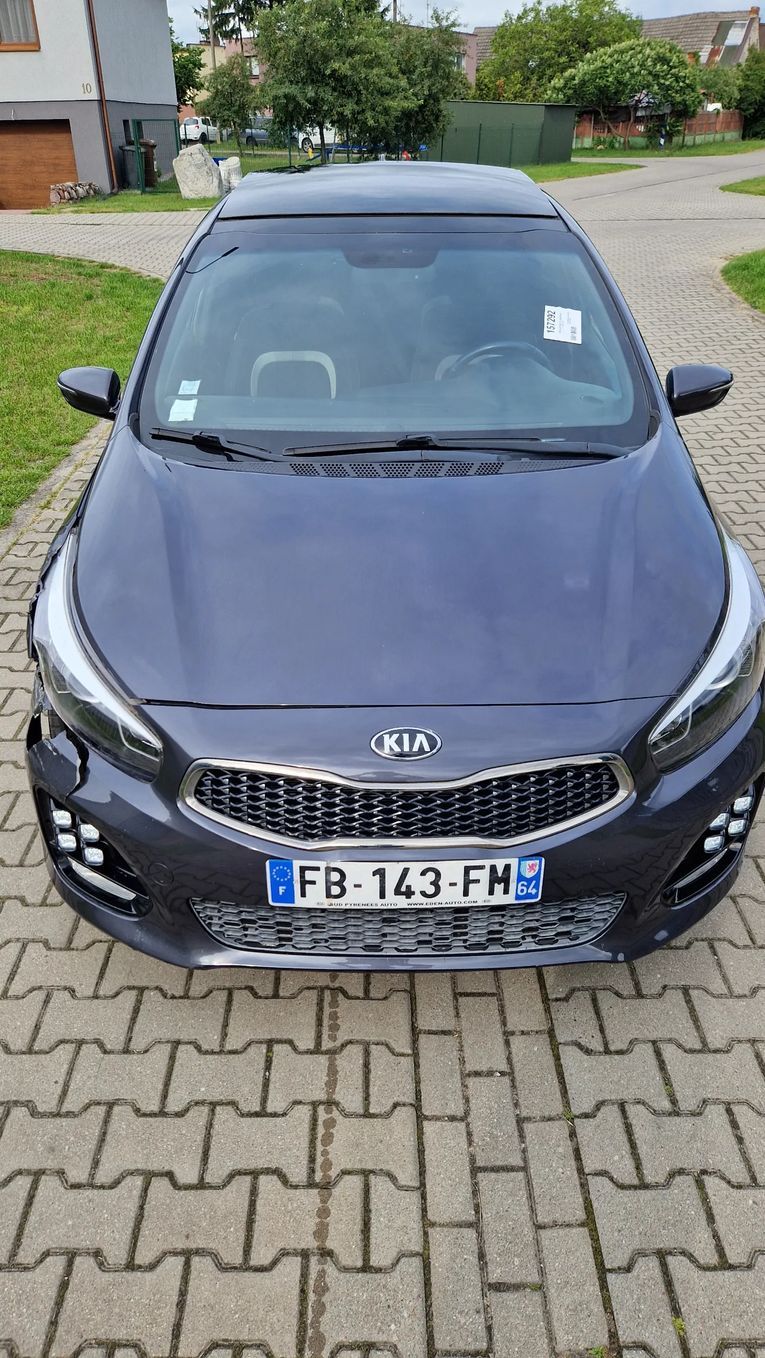 Kia Ceed 1.0t gt line Navi led