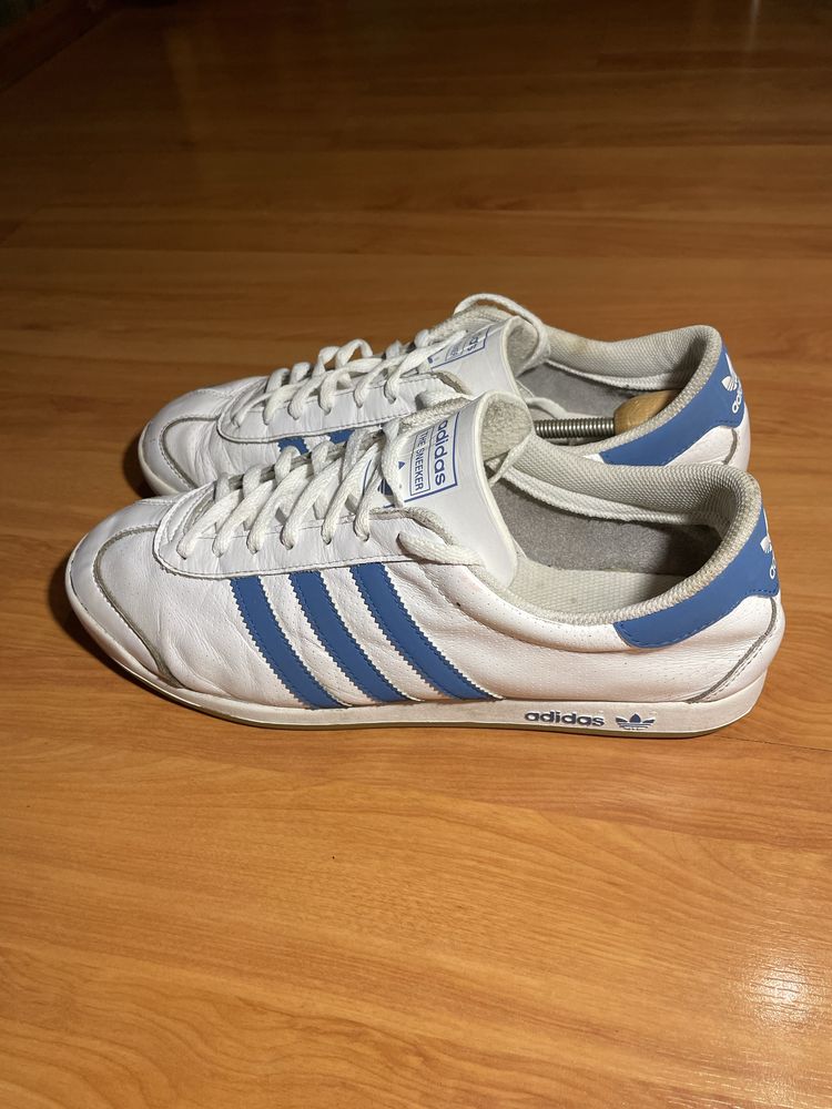 Кроссовки Adidas Sneaker