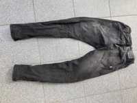 Kappahl joggery 152 cm czarne jeansy.