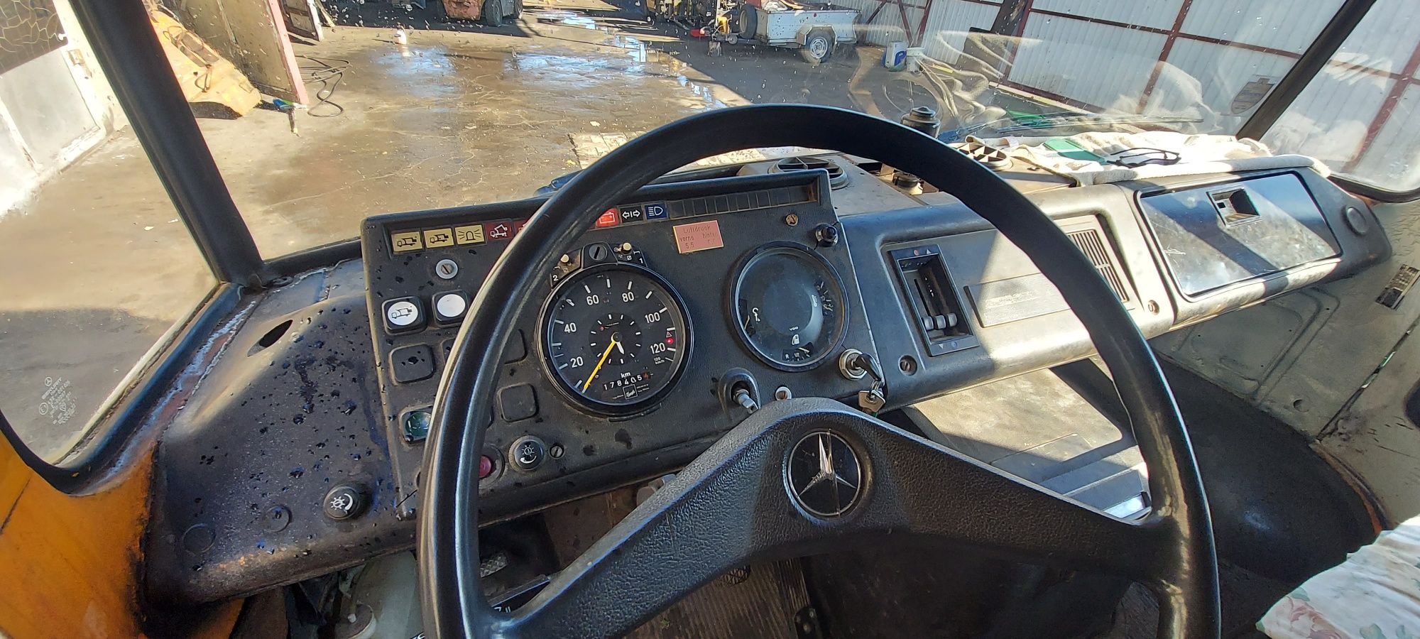 Автовишка Mercedes 508 ОБМIН