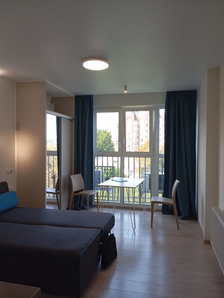 Метро Деміївська, ЖК Bristol Comfort Hause,