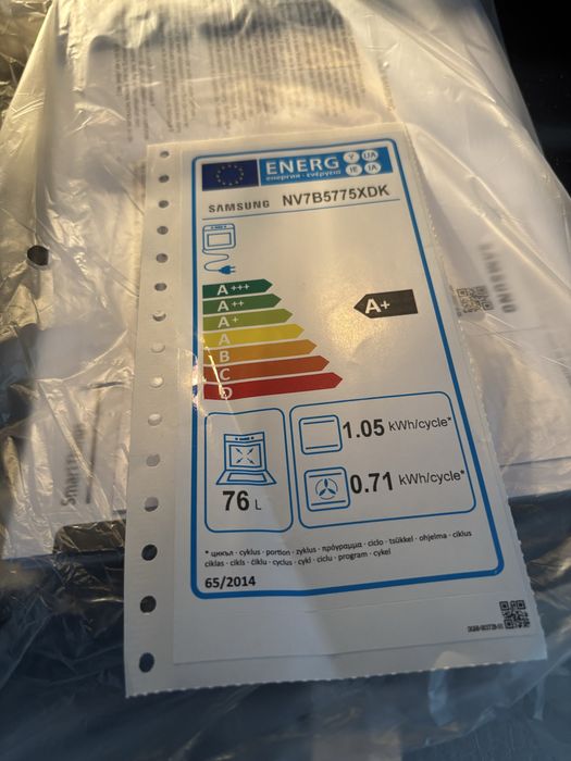 Духова шафа Samsung NV7B5775XDK