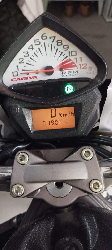Cagiva raptor 1000