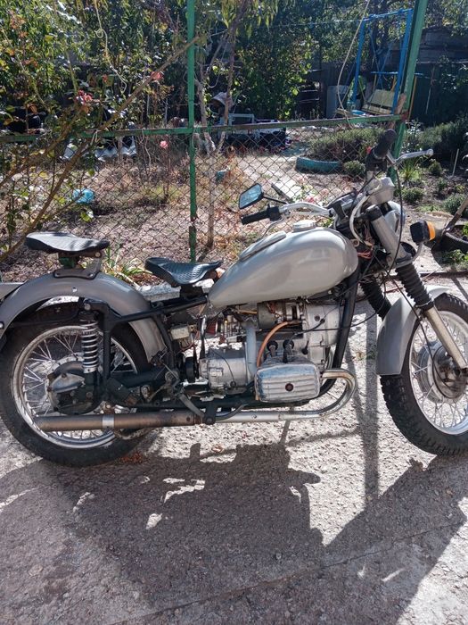 Продам мотоцикл днепр мт11