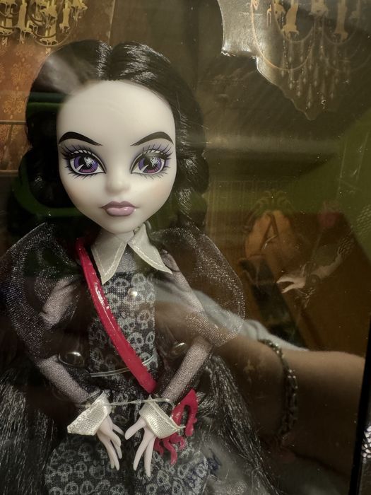 Monster high scullektor Addams famili