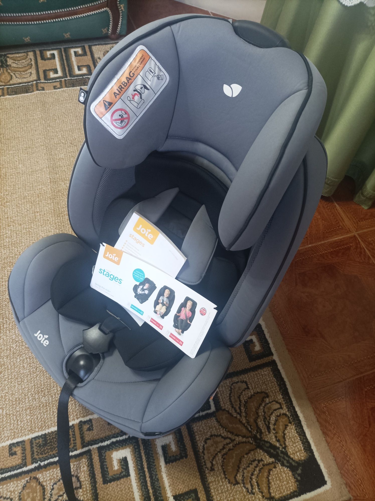 Cadeira auto Joie Stages