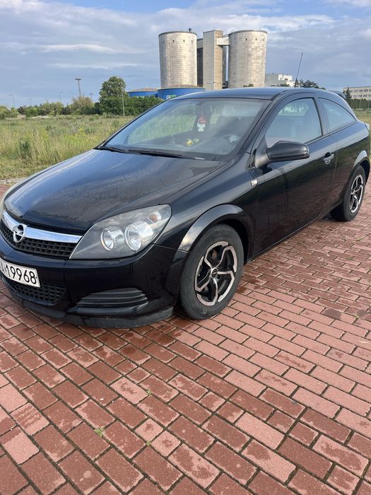 Opel astra h gtc