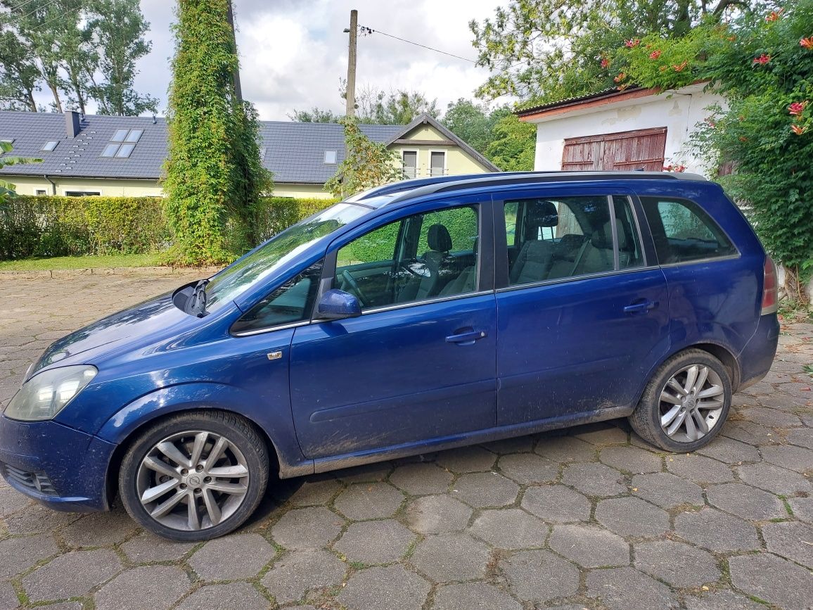 Opel Zafira B, cosmo, automat