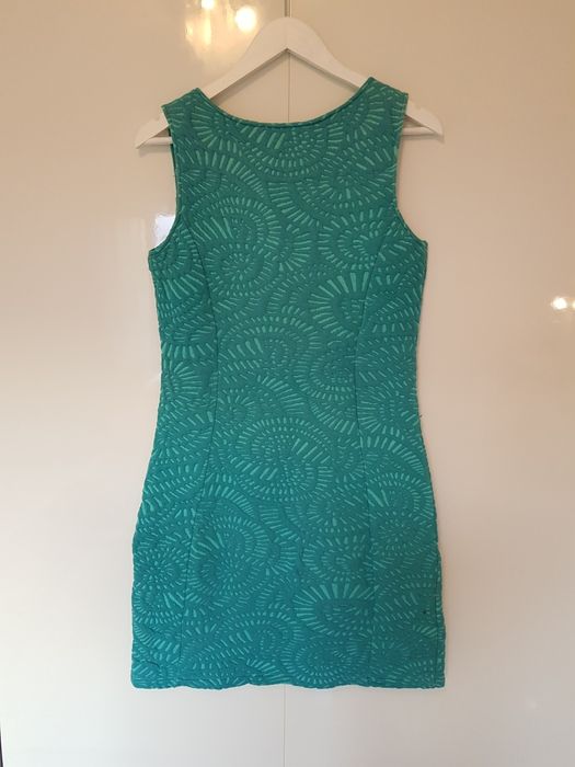 Zielona sukienka z materiału rozm. M