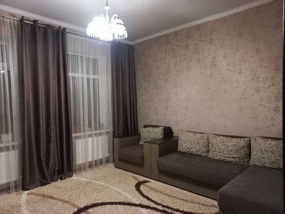 Продається частина будинку в центральній частині міста!