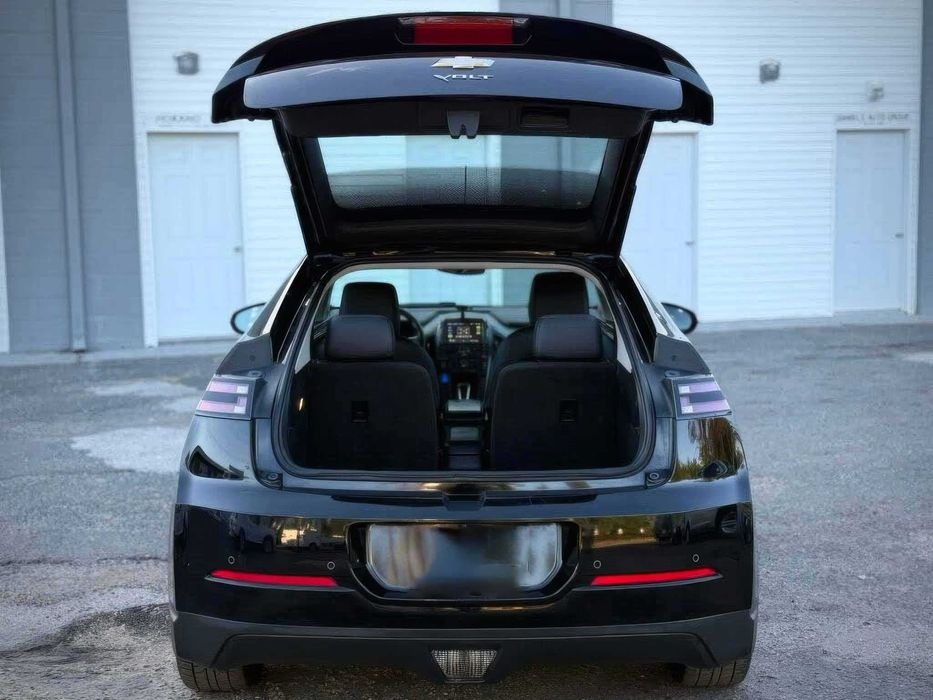 Chevrolet Volt Premium      2014