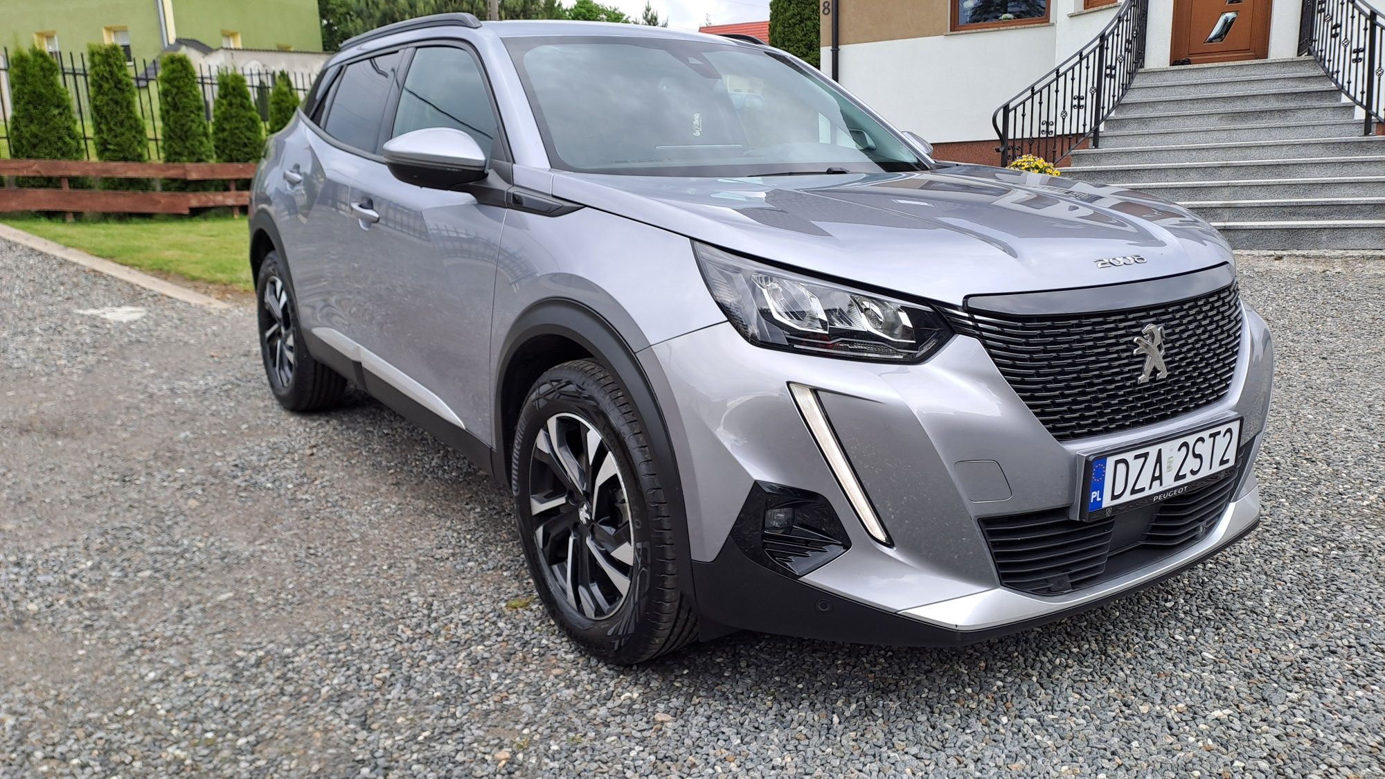 Peugeot 2008 1.5 BlueHDI ALLURE Full LED