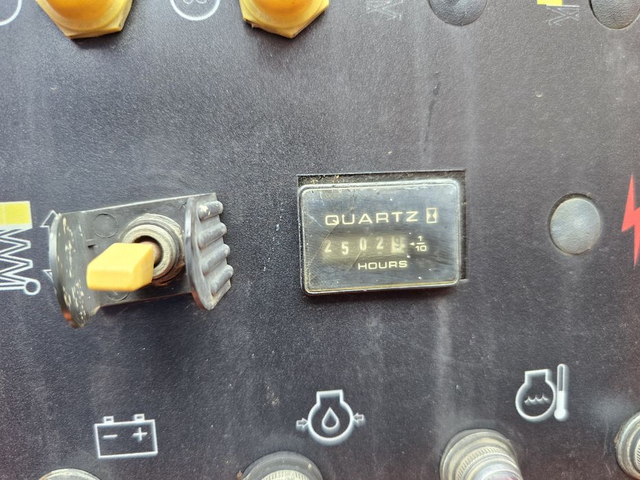 Zwyżka podest ruchomy JLG 4394 diesel nożycowa 4x4 GENIE 4390 RT 5390