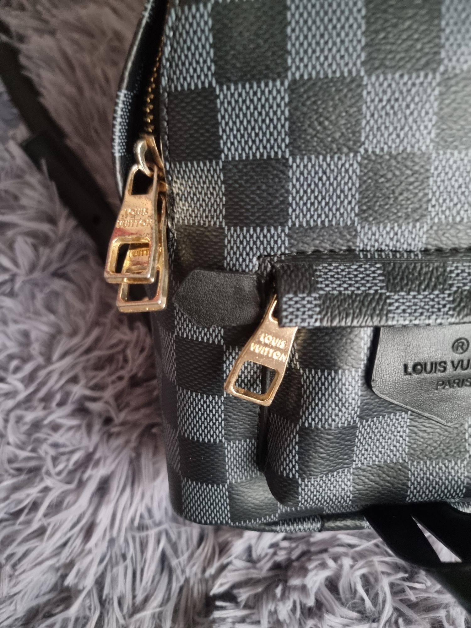 Torebka plecak plecaczek jak lv louis vuitton logowana monogram