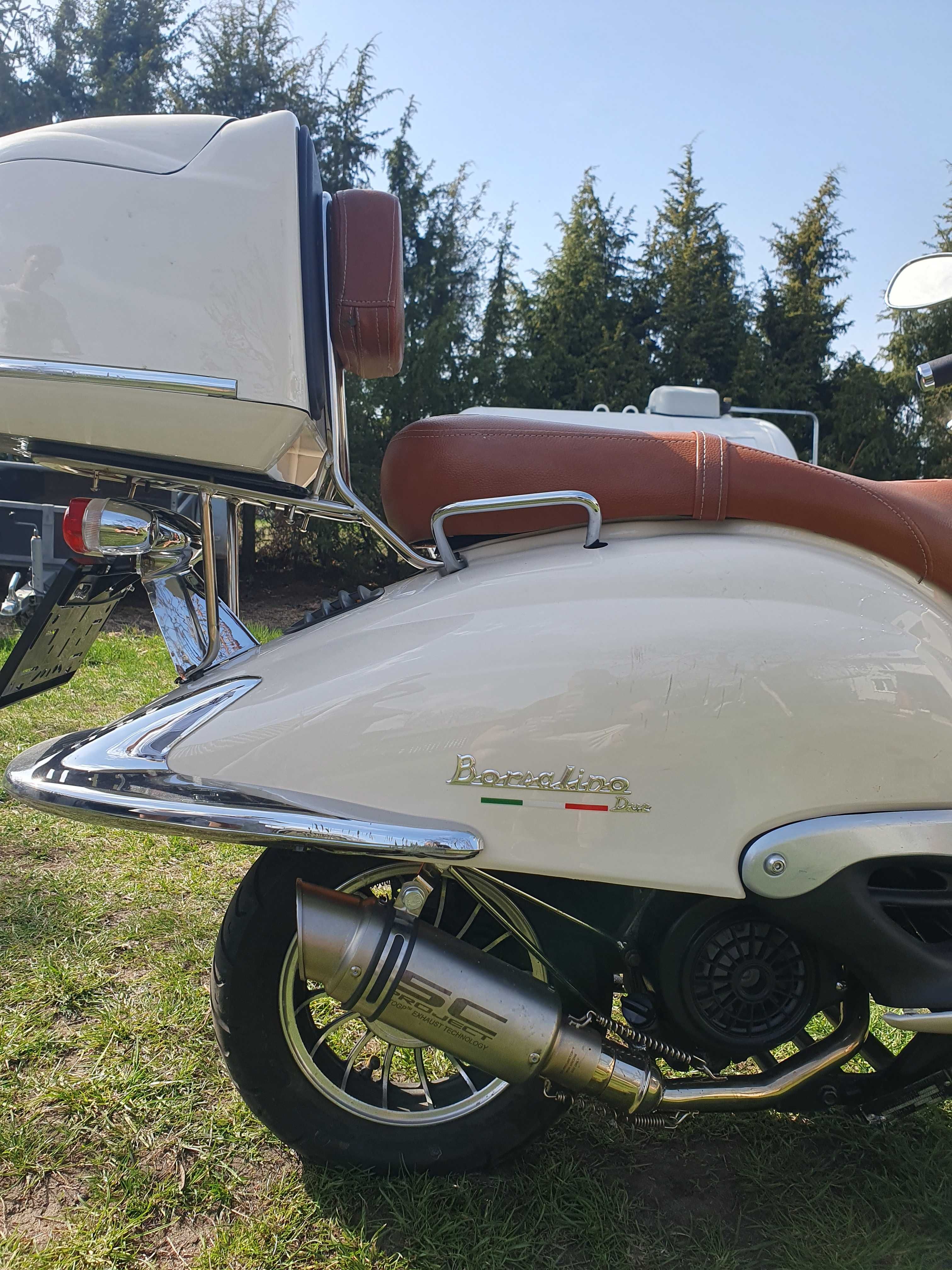Neco Borsalino Duo jak vespa