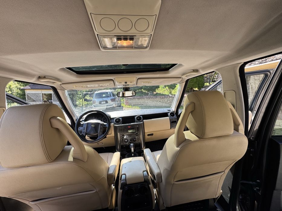 Land Rover Discovery 4х4 позашляховик доставка у ваше мі.