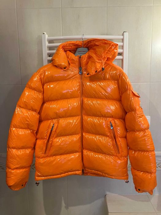 Monkler Maya męska błyszcząca kurtka puchowa z kapturem orange XL